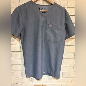 FIGS women’s XS charcoal gray short-sleeve scrub top with v-neckline.GUC